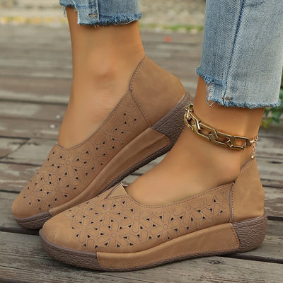 Women's Orthopedic Slip-On Flats with Arch Support – Fashionable and Versatile Casual Shoes for All-Day Comfort