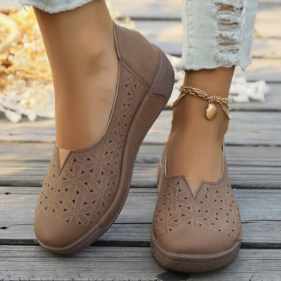 Women's Orthopedic Slip-On Flats with Arch Support – Fashionable and Versatile Casual Shoes for All-Day Comfort